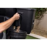 Pit Boss Competition 1250 Pelletgrill mit Schutzhülle und 3 Sack Holzpellets im Set – Image 11